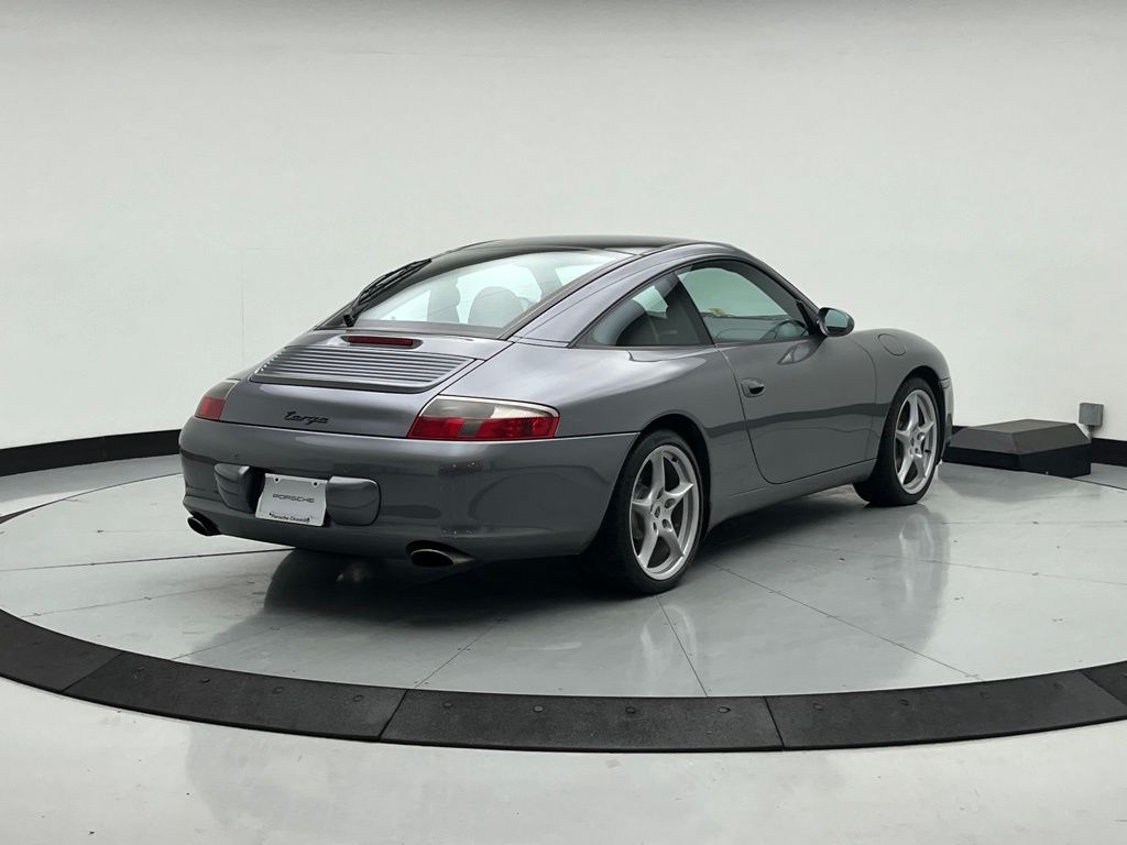 Thumbnail: 2002 Porsche 911 - 9