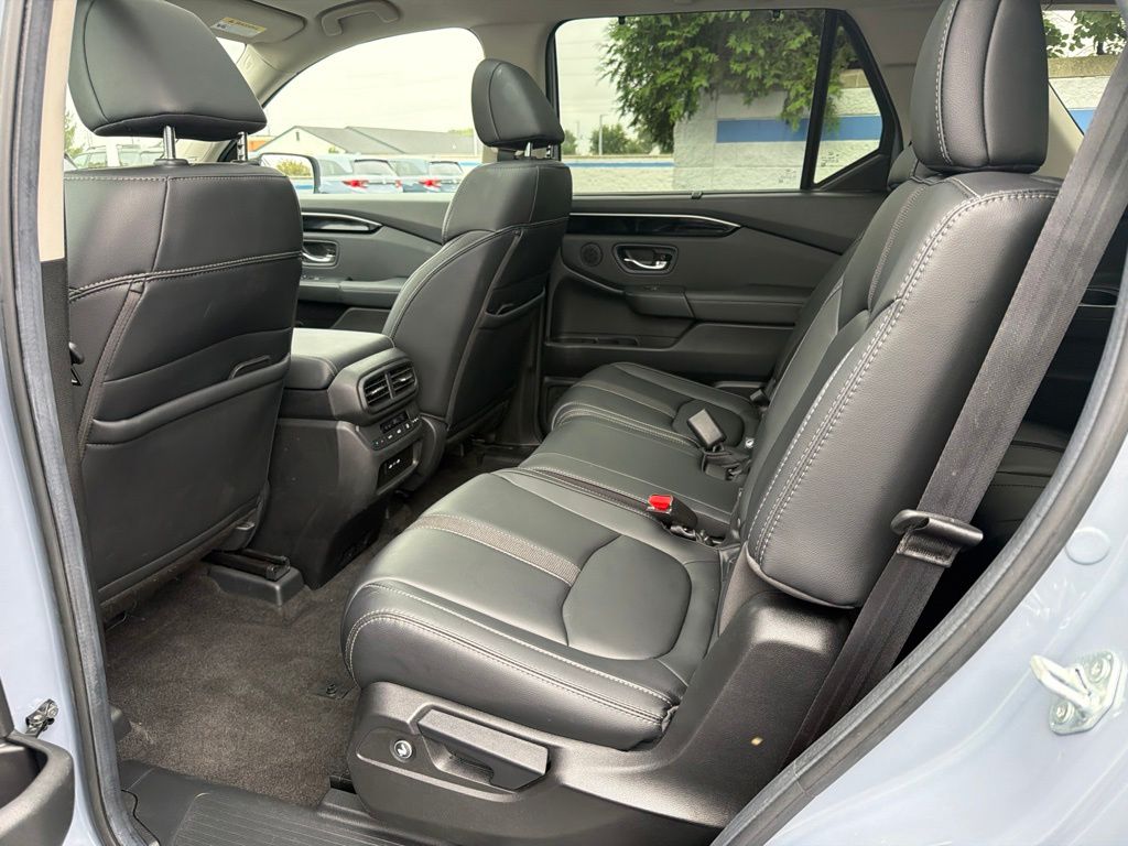 Thumbnail: 2025 Honda Pilot - 19