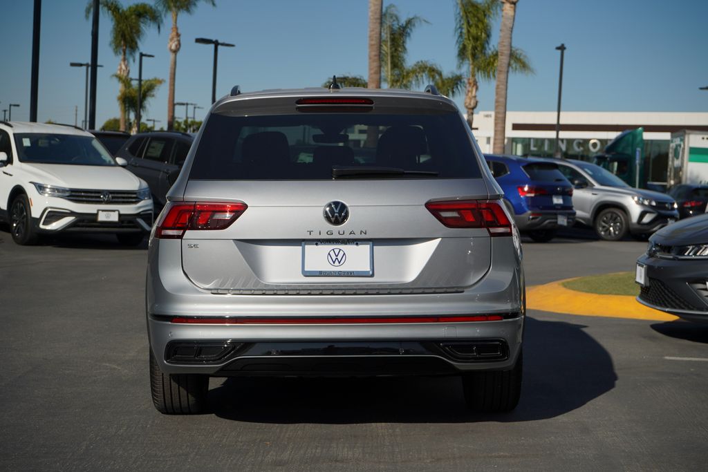 2024 Volkswagen Tiguan SE R-Line Black 4