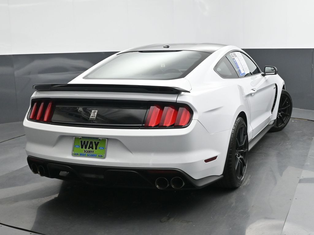 2017 Ford Shelby GT350 