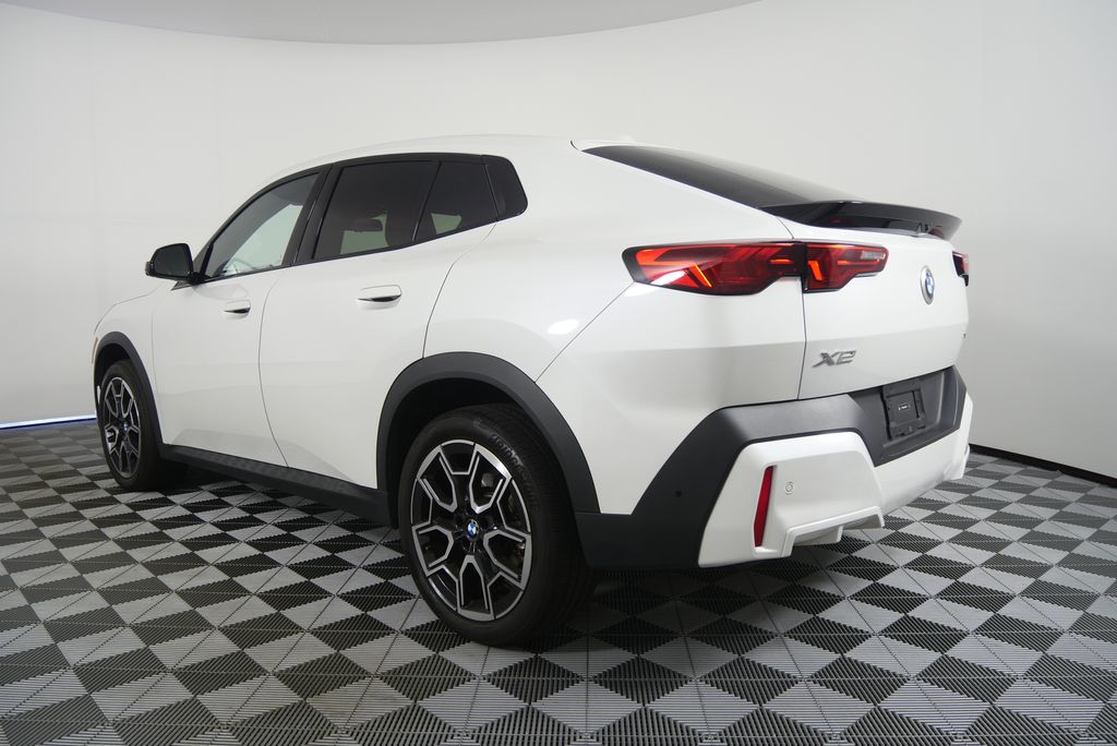 Thumbnail: 2024 BMW X2 - 5
