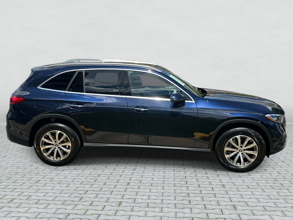 Thumbnail: 2024 Mercedes-Benz GLC - 4