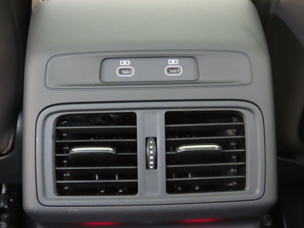 Thumbnail: 2025 Audi Q5 - 24