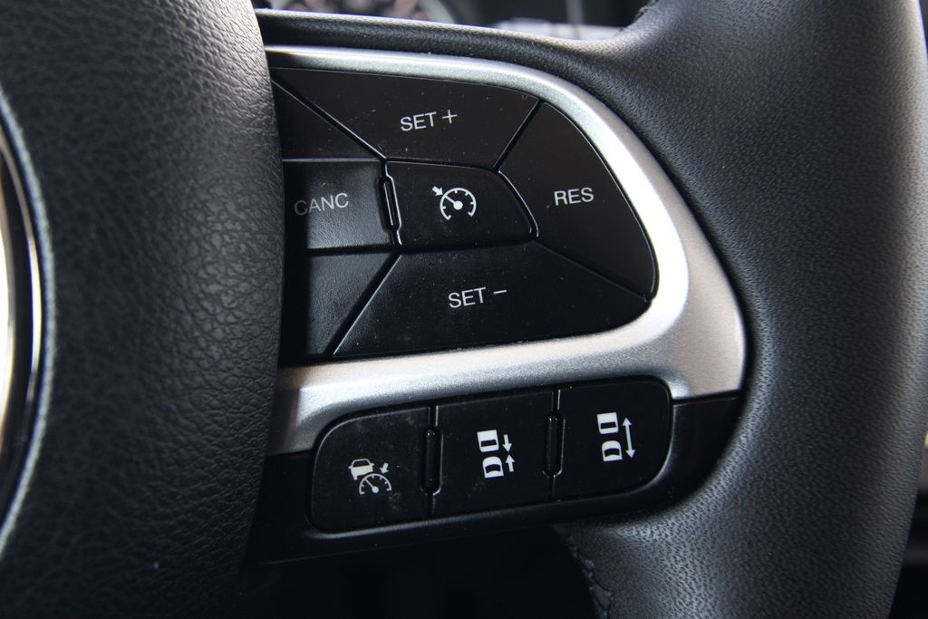 Used 2021 Jeep Renegade SUV