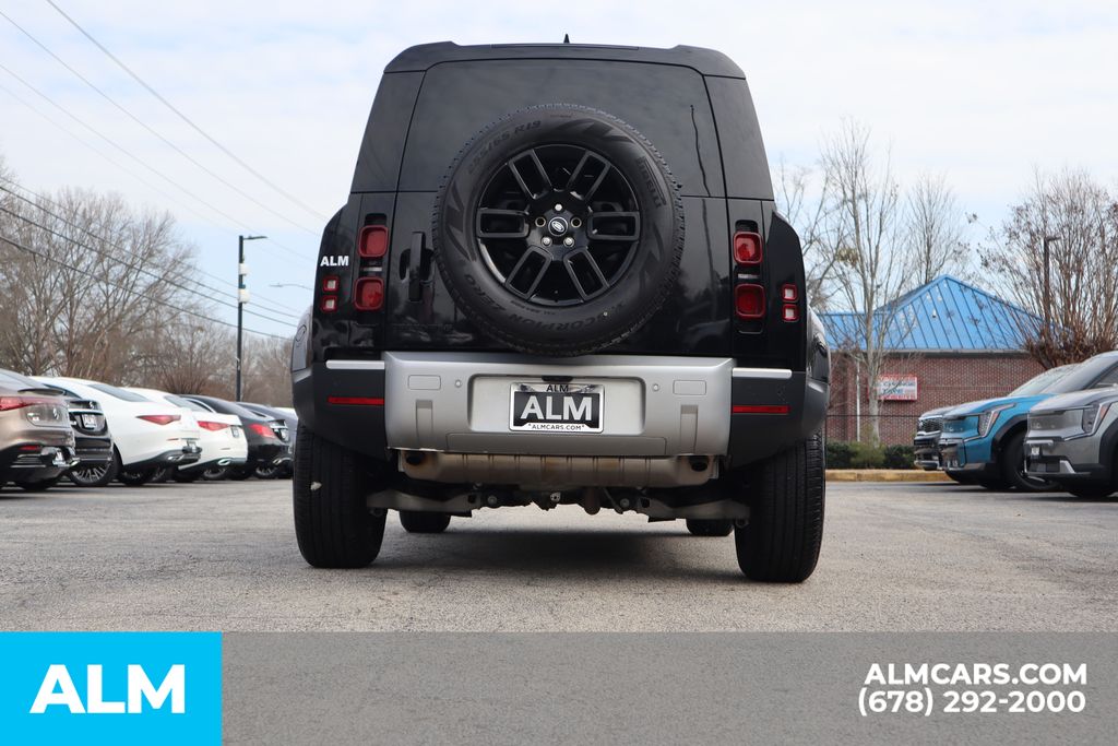 Used 2025 Black Land Rover S image 7