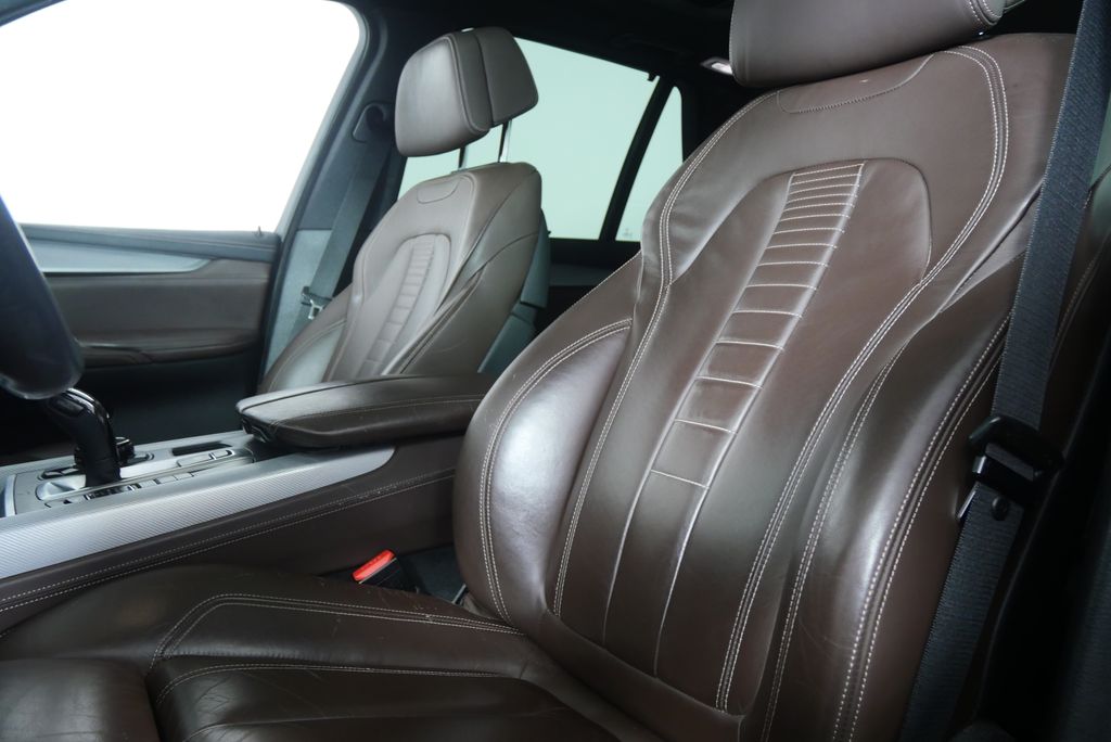Thumbnail: 2014 BMW X5 - 10