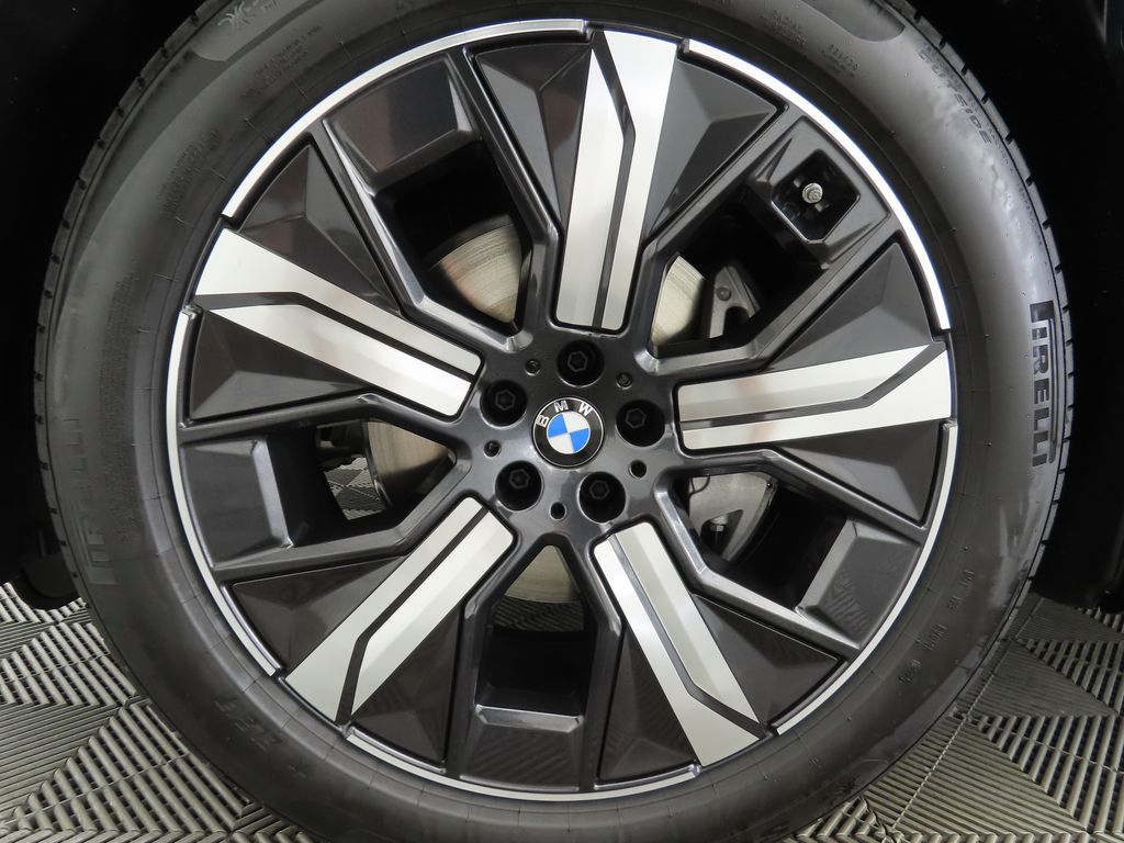 Thumbnail: 2026 BMW iX - 29