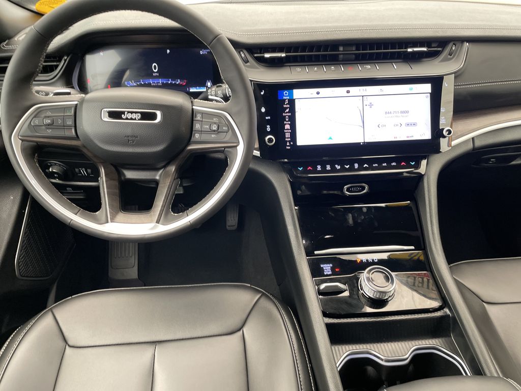 Used 2026 Jeep Grand Cherokee SUV