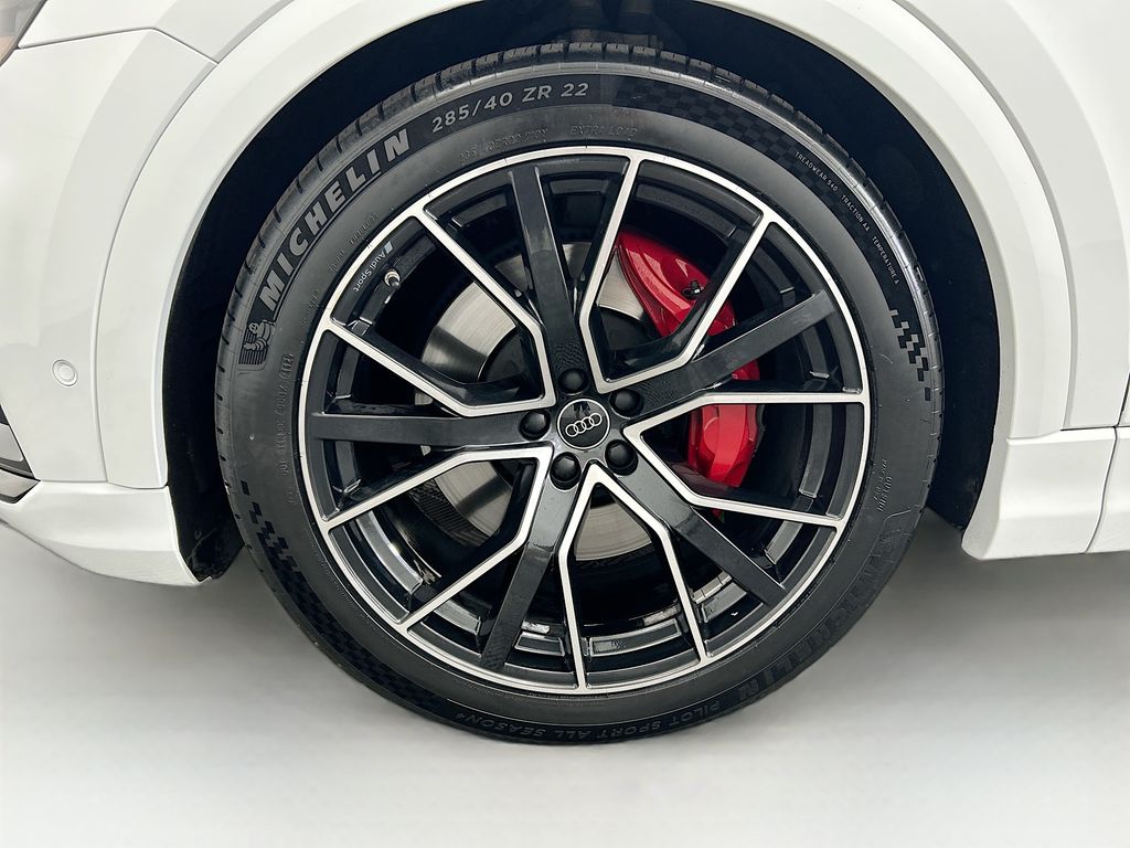 Thumbnail: 2023 Audi SQ8 - 29