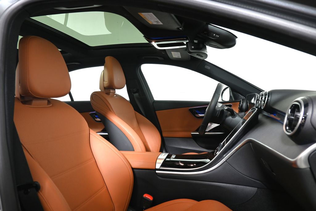 Thumbnail: 2025 Mercedes-Benz C-Class - 25