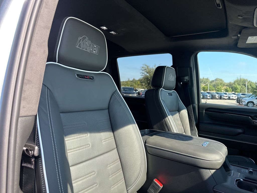 New Car 2025 Gmc Sierra 2500hd  At4x For Sale Under $130,000 In Austin, Texas
