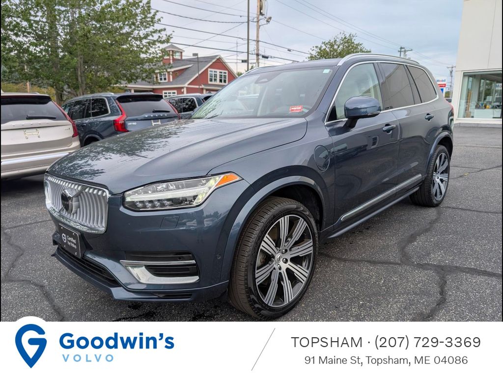  2025 Volvo XC90 Recharge T8 Ultra Bright Theme AWD   