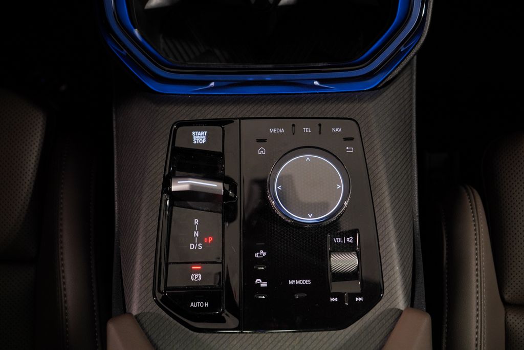 Thumbnail: 2025 BMW X3 - 13