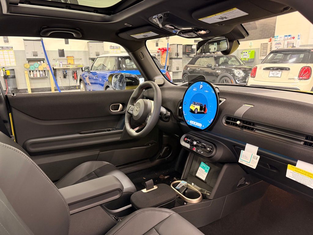 Thumbnail: 2026 MINI Cooper - 22