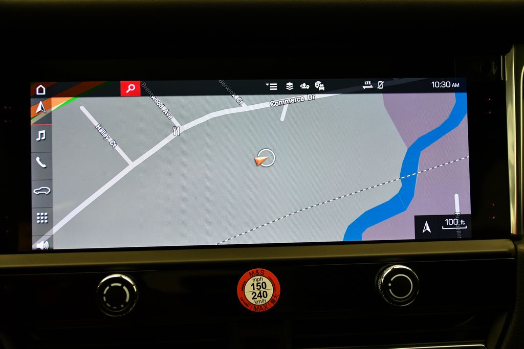 Thumbnail: 2025 Porsche Macan - 30