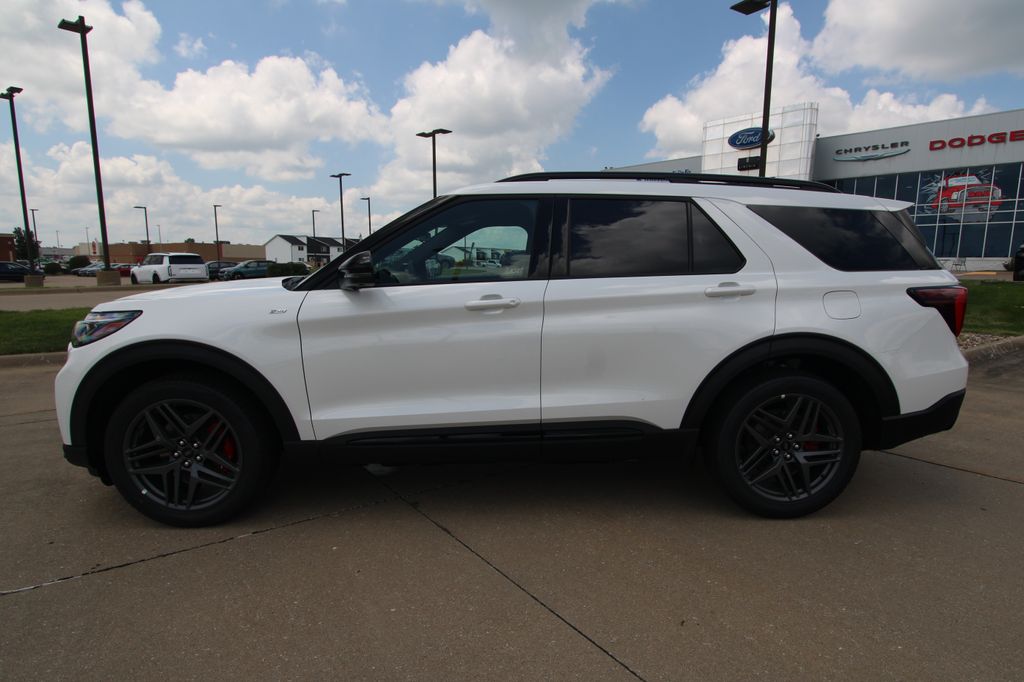 New 2026 Ford Explorer SUV