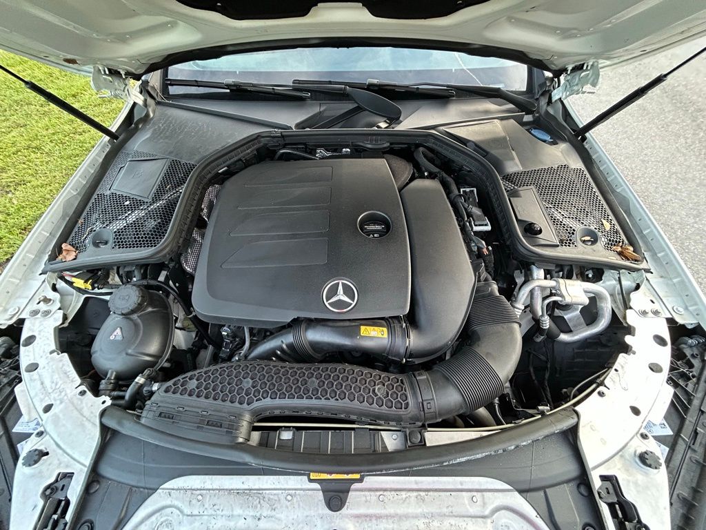 Thumbnail: 2021 Mercedes-Benz C-Class - 10