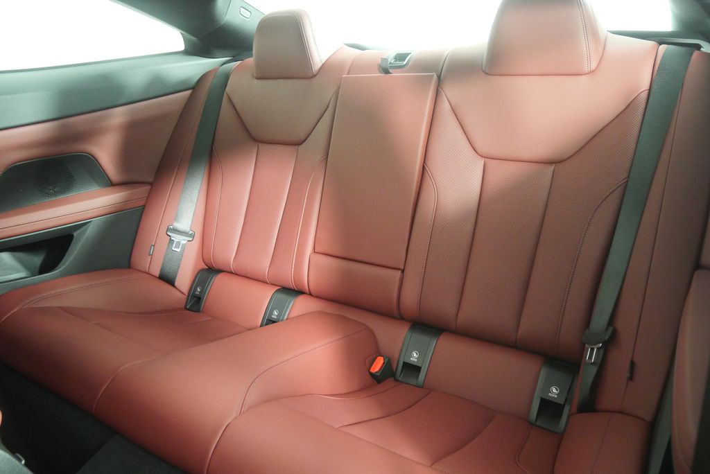 Thumbnail: 2026 BMW 4 Series - 13