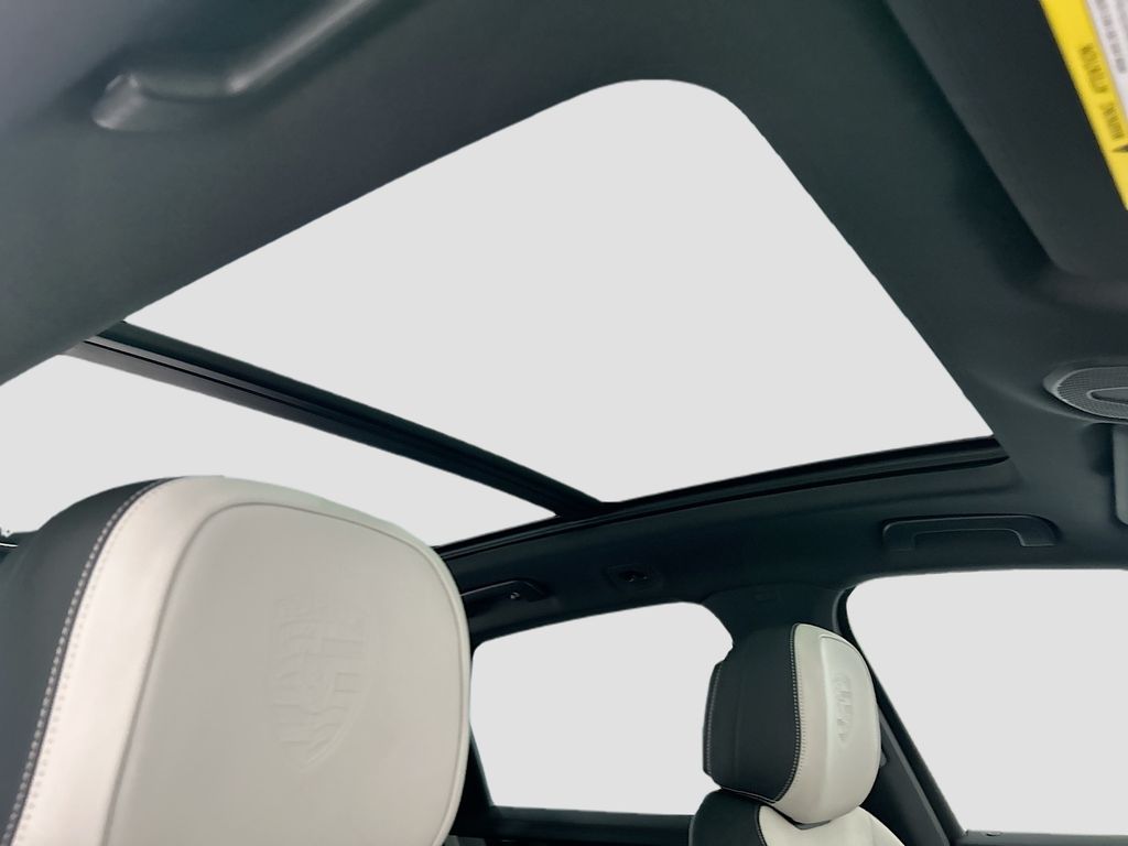 Thumbnail: 2026 Porsche Cayenne - 20