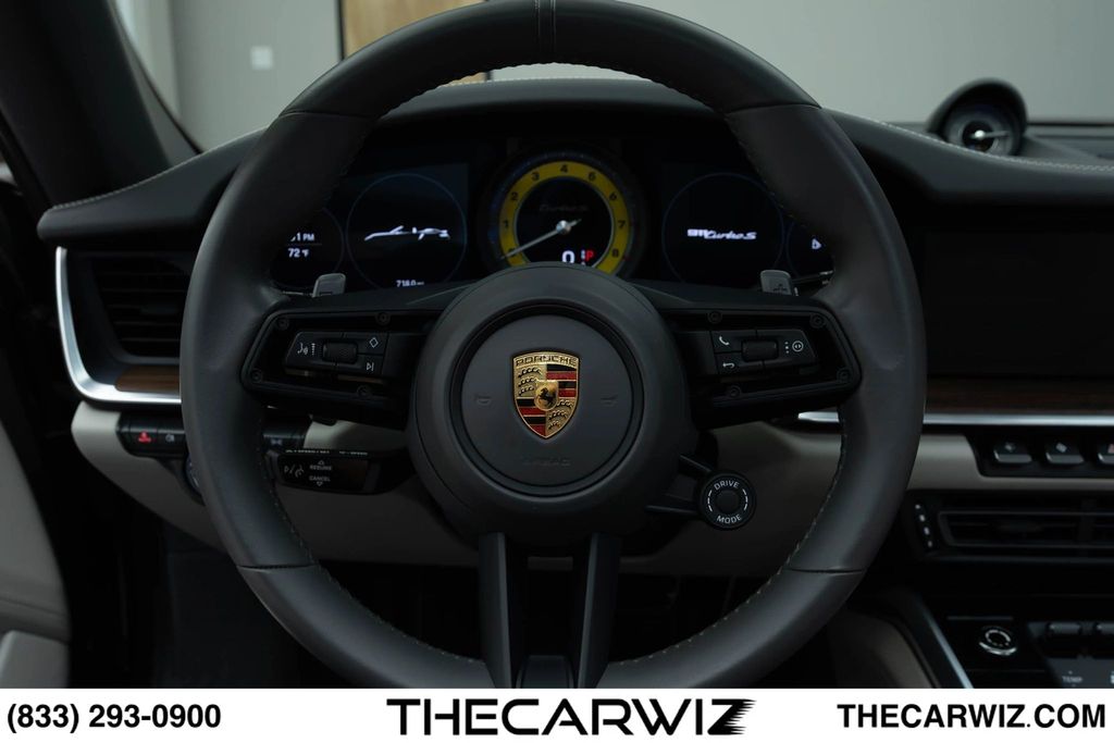 2023 Porsche 911