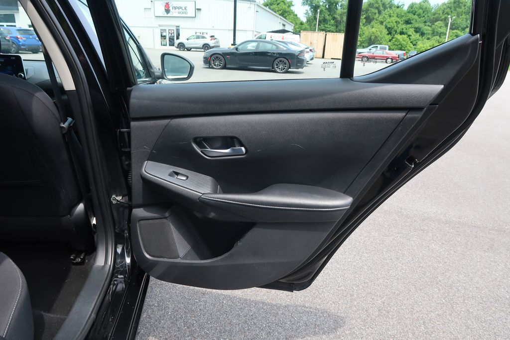 2023 Nissan Sentra SV Xtronic CVT