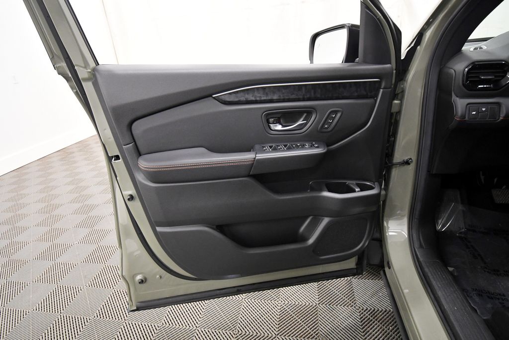 Used 2026 Honda Passport SUV