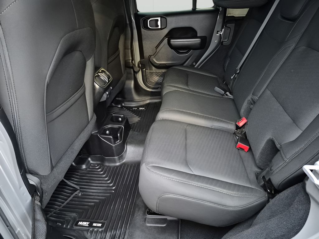 Used Car 2018 Jeep Wrangler  Unlimited Sport S For Sale Under $30,000 In Austin, Texas