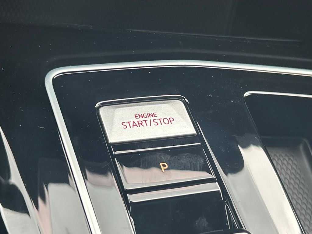 New 2026 Slate Blue Volkswagen 2.0T SE image 53