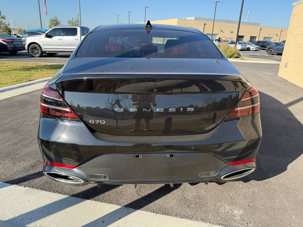 Thumbnail: 2025 Genesis G70 - 5