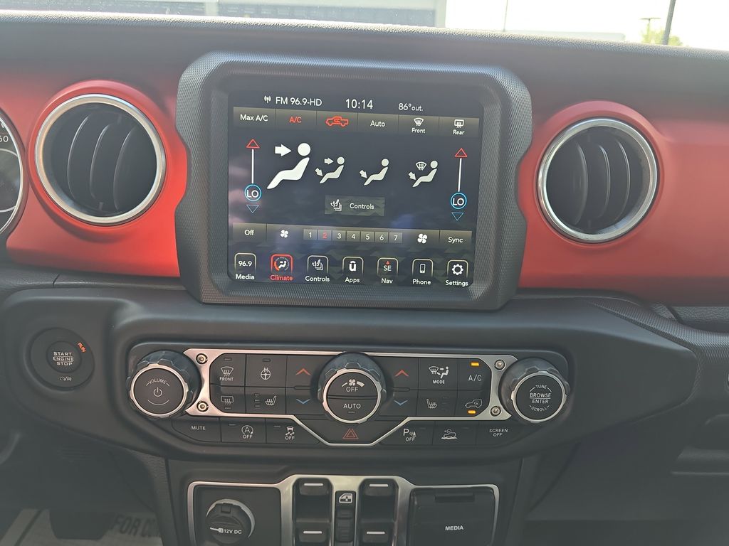 2021 Black Clearcoat Jeep Gladiator Rubicon 4X4 Truck
