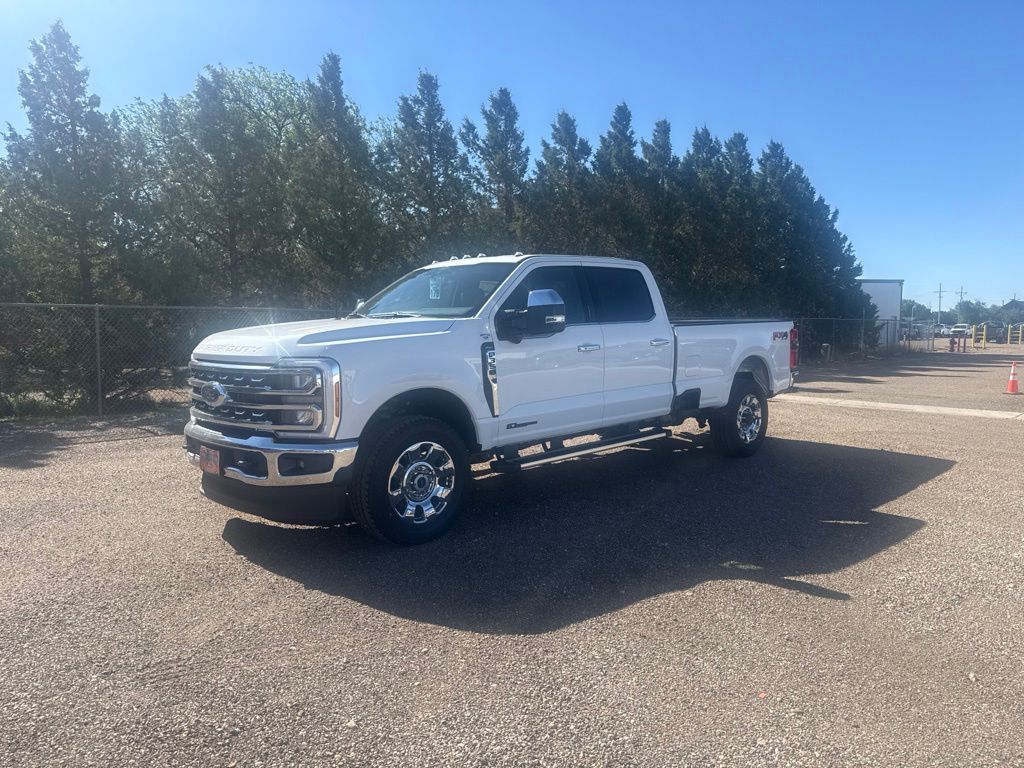 2026 Ford F-350SD Lariat