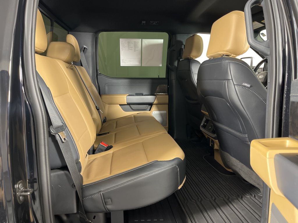 Thumbnail: 2023 Ford Econoline - 7