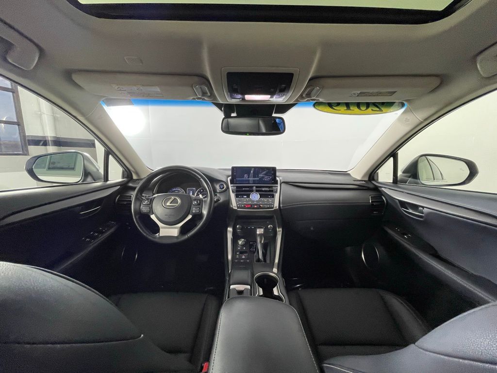 2019 Lexus NX Hybrid 300h 22