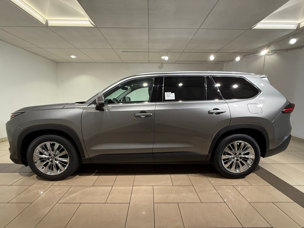 Thumbnail: 2026 Toyota Grand Highlander - 2