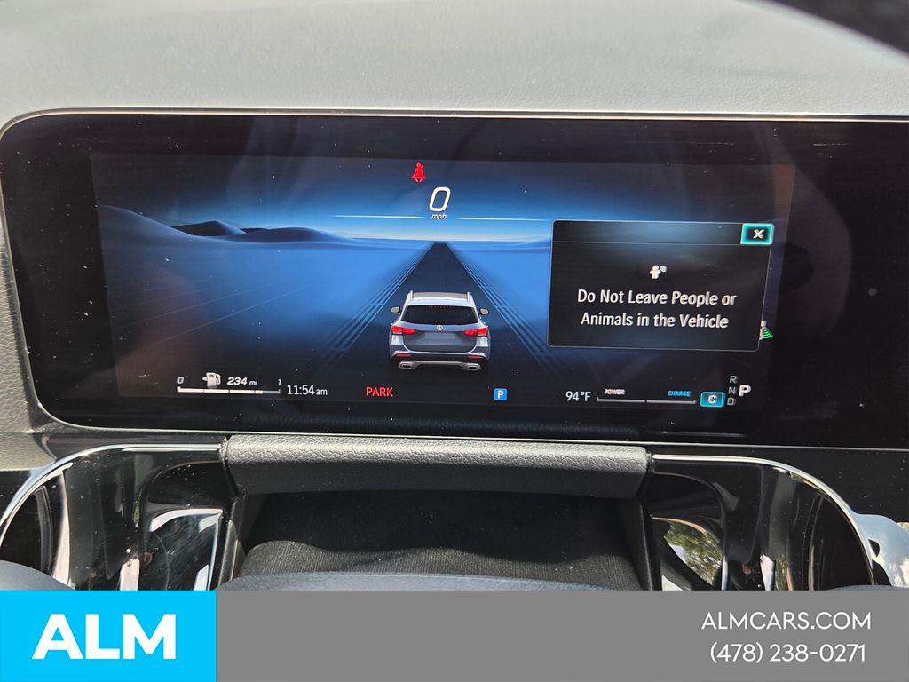 Used 2025 Black Mercedes-Benz GLA 250 image 30