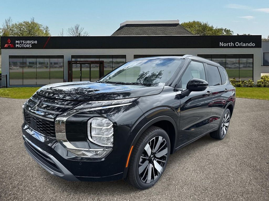 2025 Mitsubishi Outlander SEL