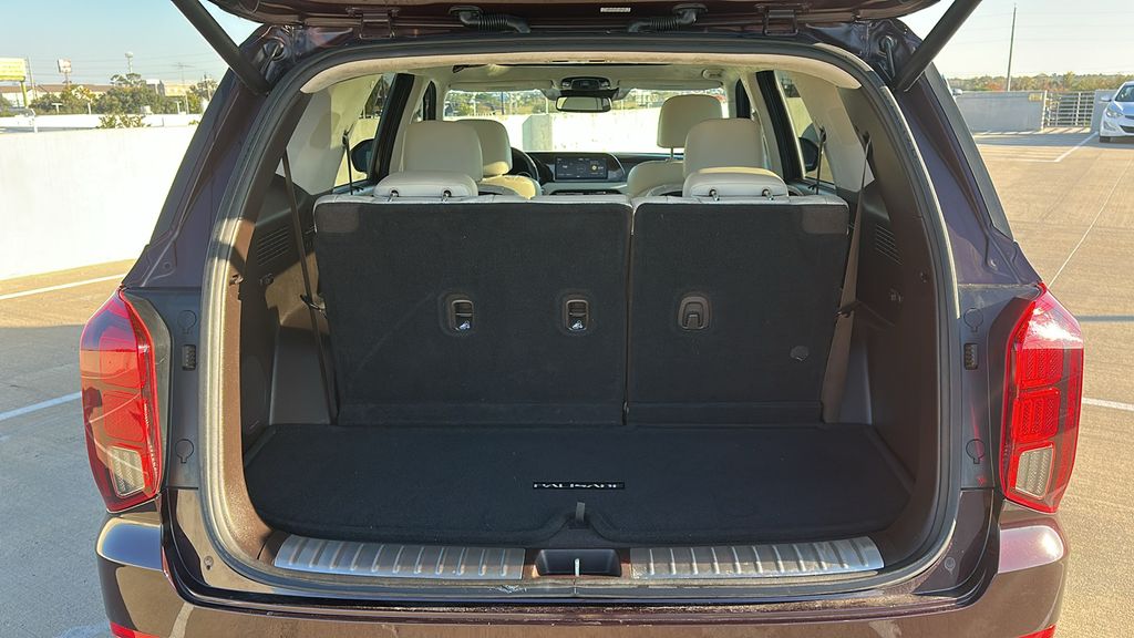 2020 Hyundai Palisade Limited Red at Community Toyota