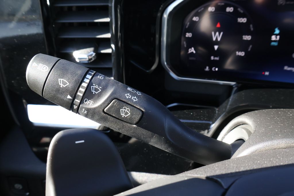 Thumbnail: 2026 Chevrolet Silverado 1500 - 21