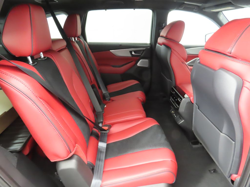 Thumbnail: 2026 Acura MDX - 24