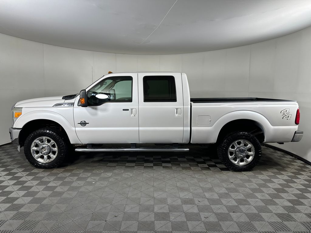 2012 Ford F-350 Super Duty Lariat - Image 2