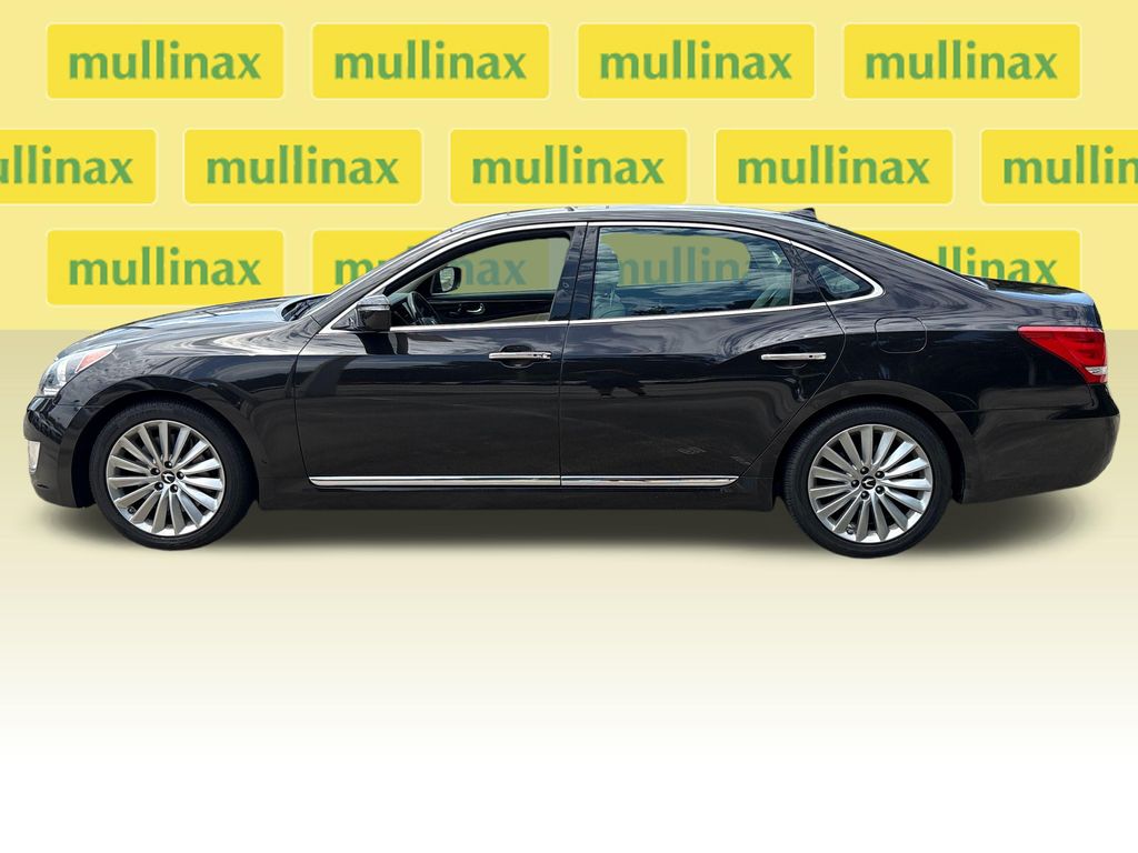Used 2015 Gray Hyundai Signature image 11
