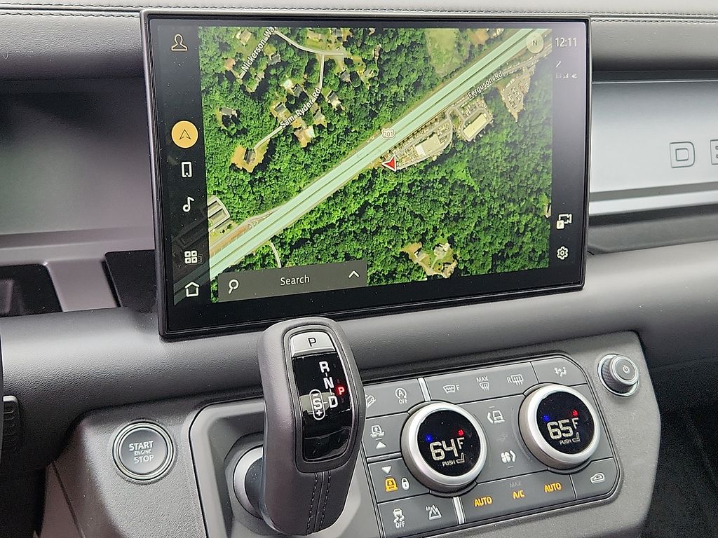 Thumbnail: 2025 Land Rover Defender - 8