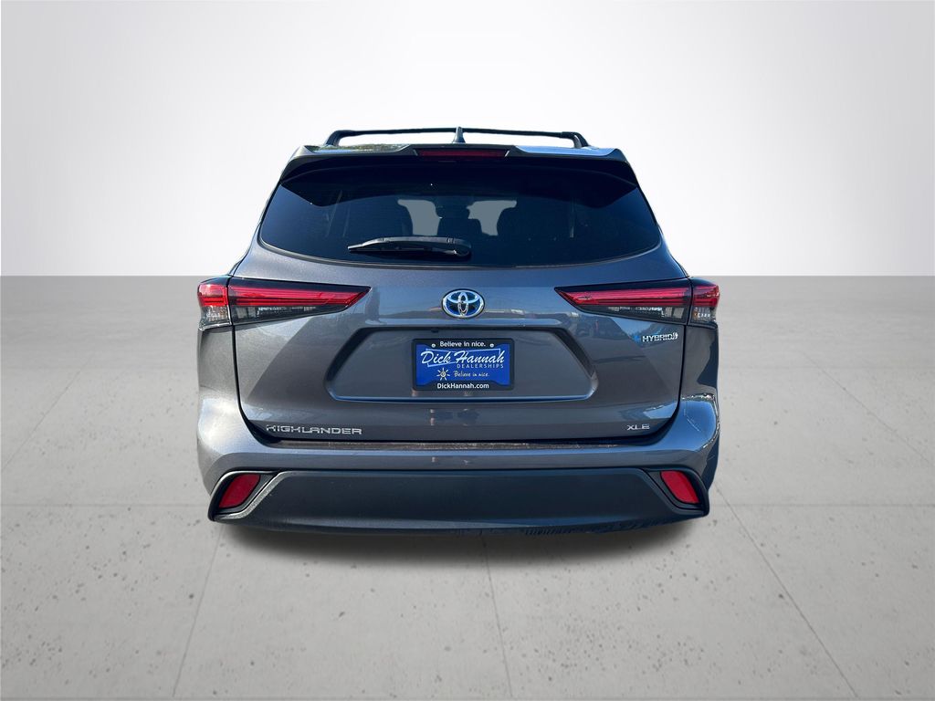 2023 Toyota Highlander Hybrid XLE
