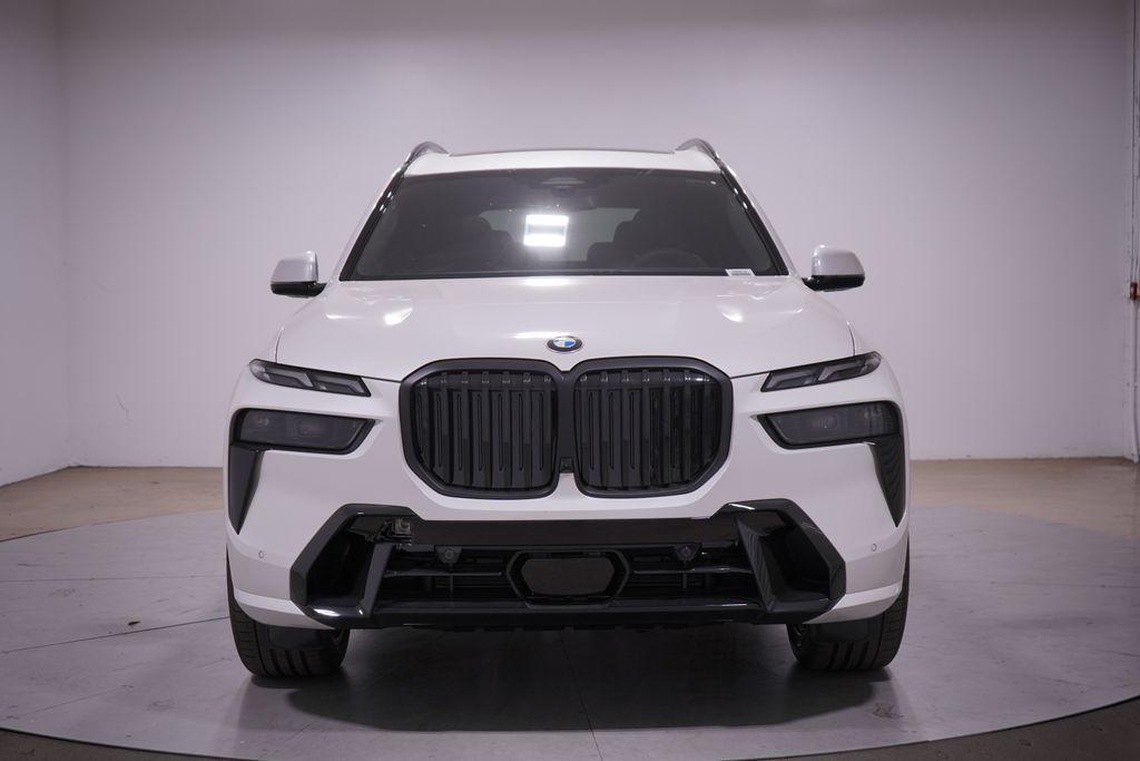 2025 BMW X7 xDrive40i 4