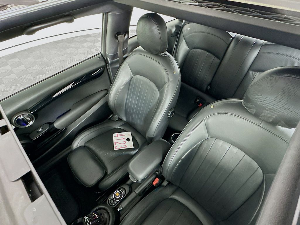 Thumbnail: 2020 MINI Cooper - 22