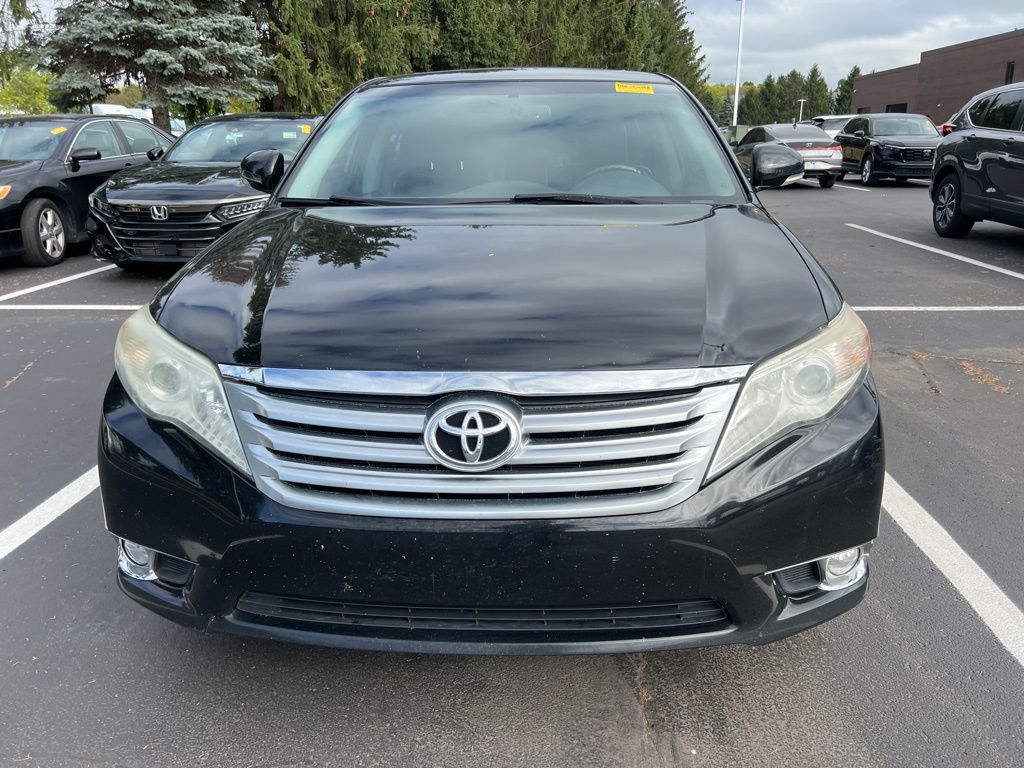 Thumbnail: 2011 Toyota Avalon - 5