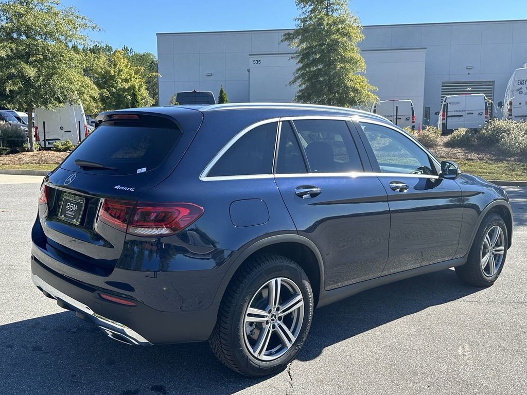 2022 Mercedes-Benz GLC GLC 300 7