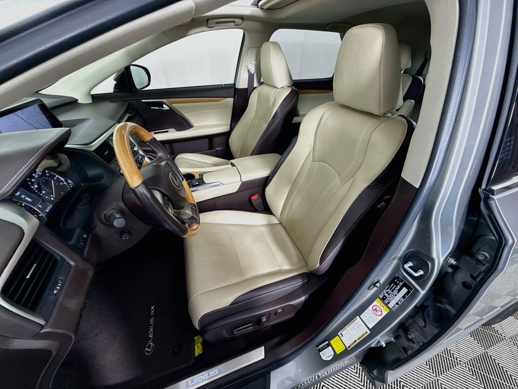 Thumbnail: 2019 Lexus RX - 22