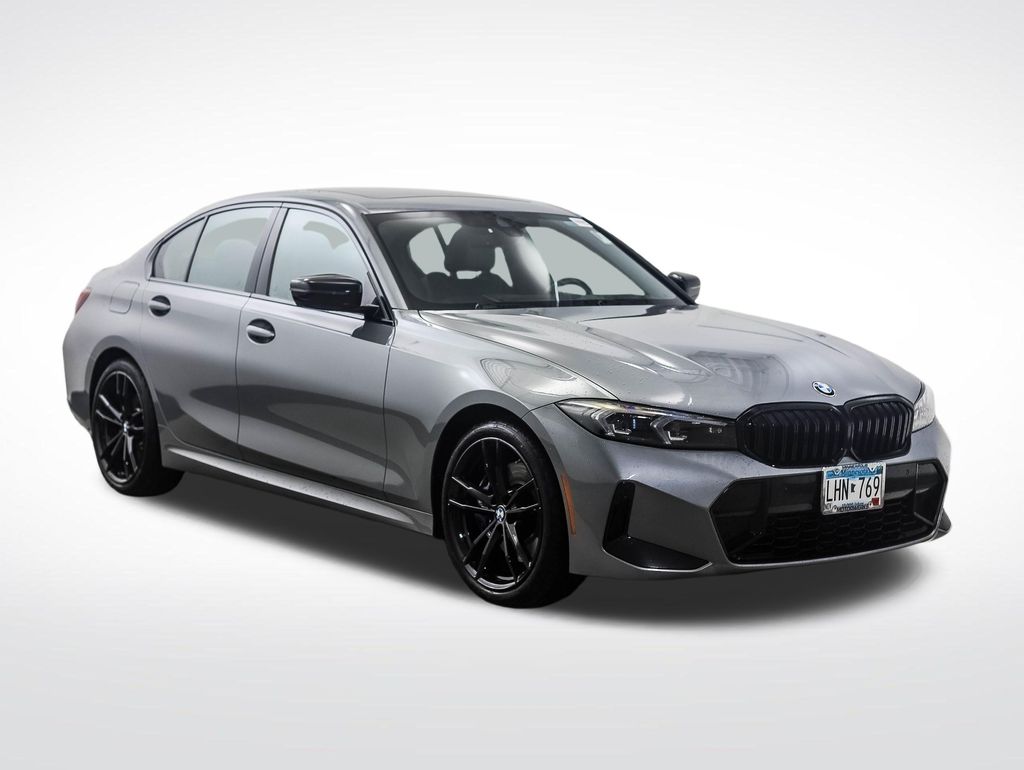Thumbnail: 2024 BMW 3 Series - 7