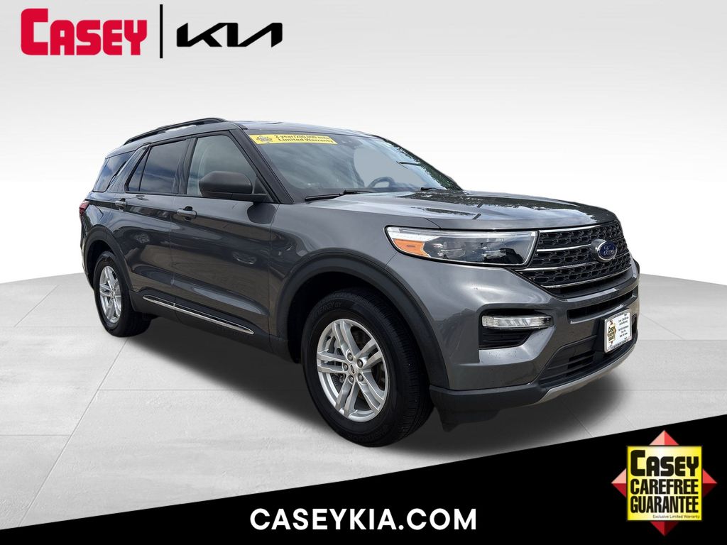 2022 Ford Explorer XLT photo